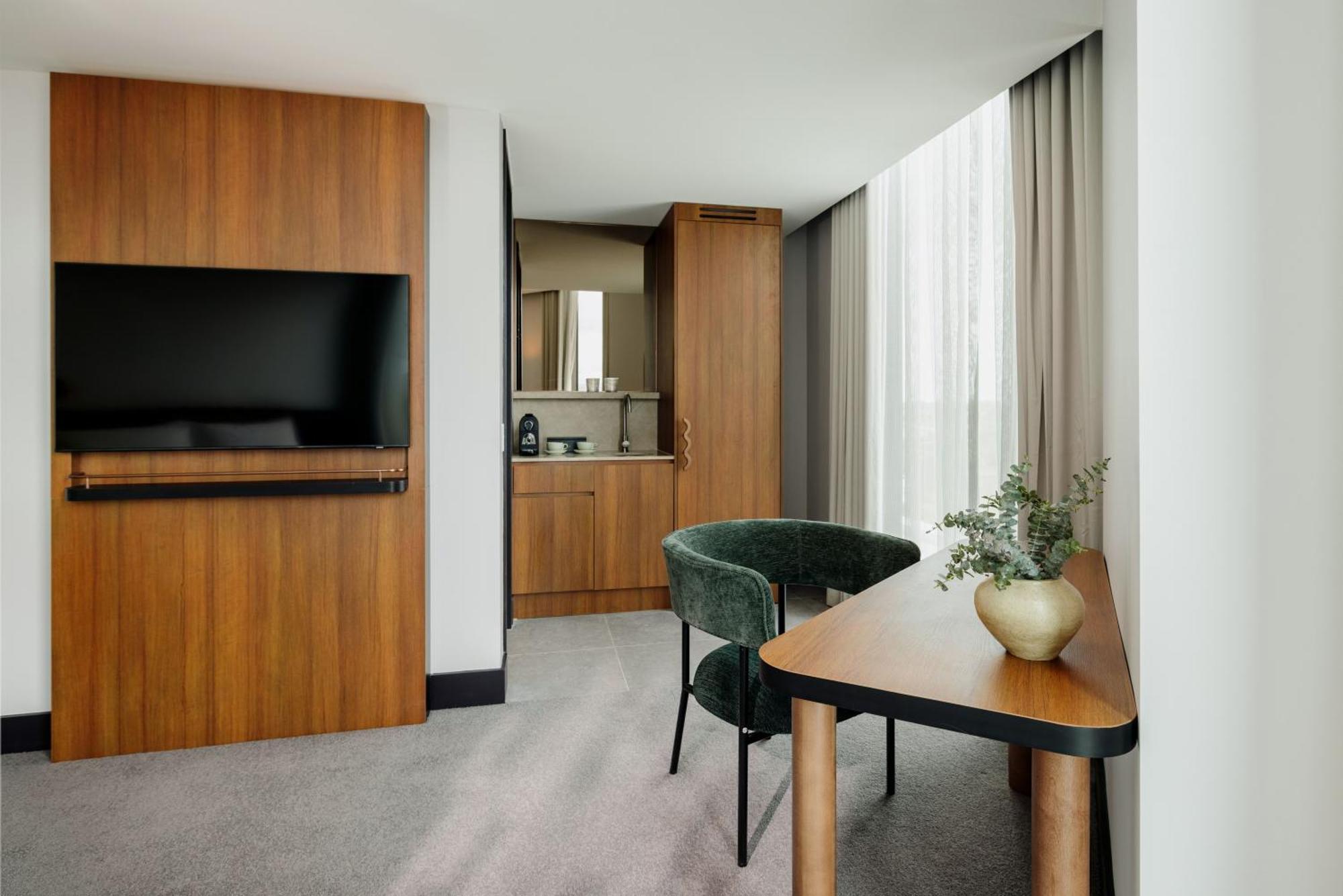 Crowne Plaza Adelaide Mawson Lakes By Ihg エクステリア 写真